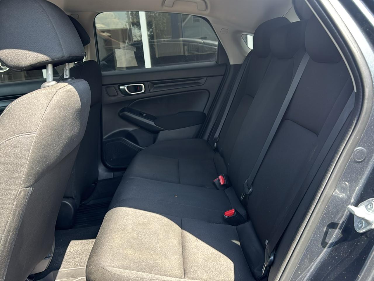 Honda Civic Hatchback LX CVT 2023
