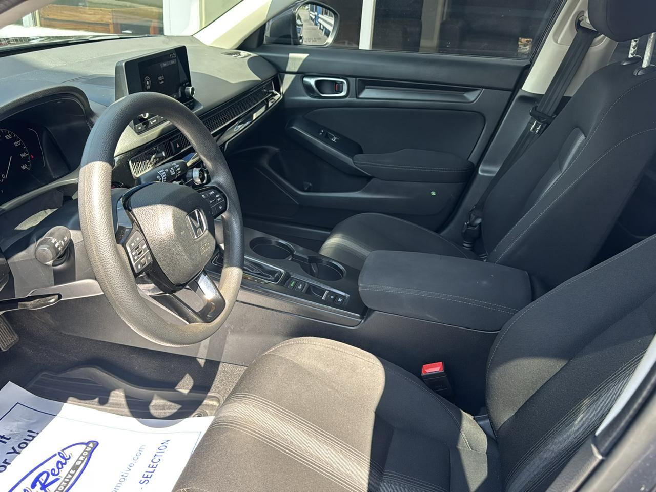 Honda Civic Hatchback LX CVT 2023