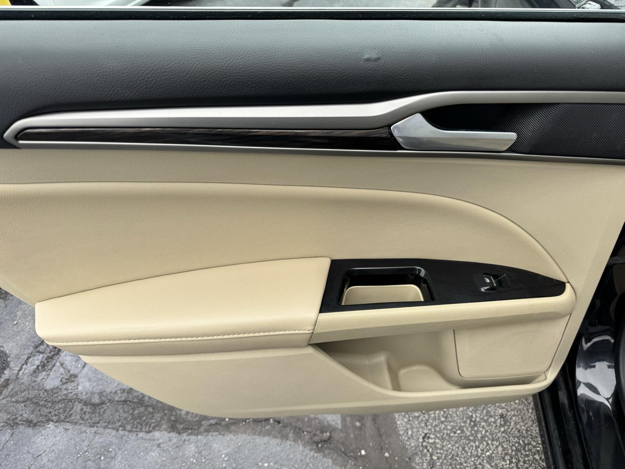 Ford Fusion Energi 4dr Sdn SE Luxury 2014