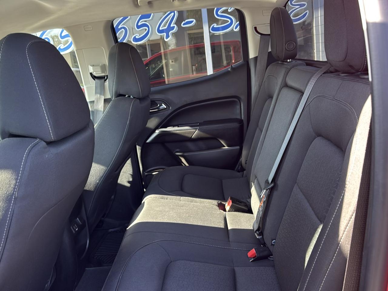 GMC Canyon 4WD Crew Cab 128.3" SLE 2019