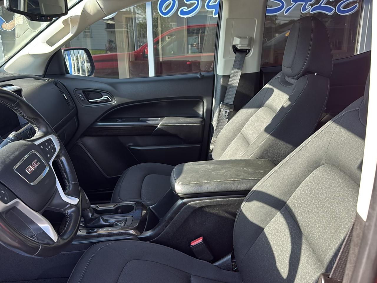 GMC Canyon 4WD Crew Cab 128.3" SLE 2019