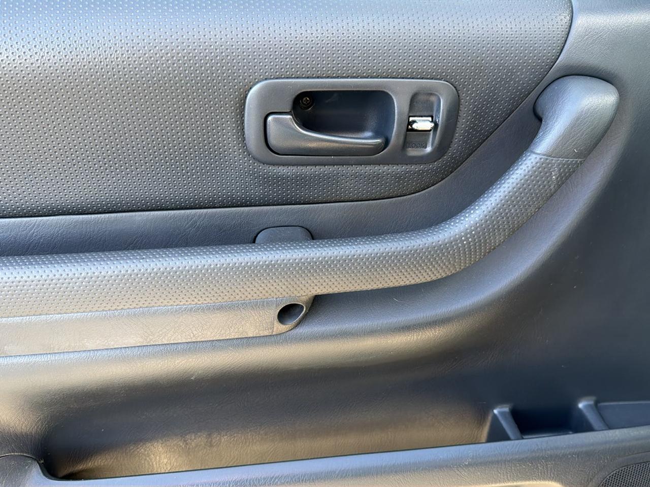 Honda CR-V 4WD LX Auto 2001