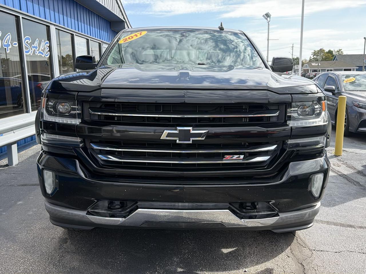 Chevrolet Silverado 1500 4WD Crew Cab 143.5" LTZ w/2LZ 2017