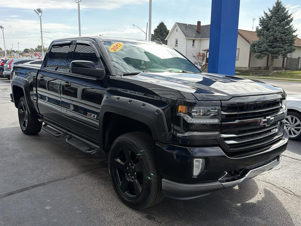 Chevrolet Silverado 1500 4WD Crew Cab 143.5" LTZ w/2LZ 2017