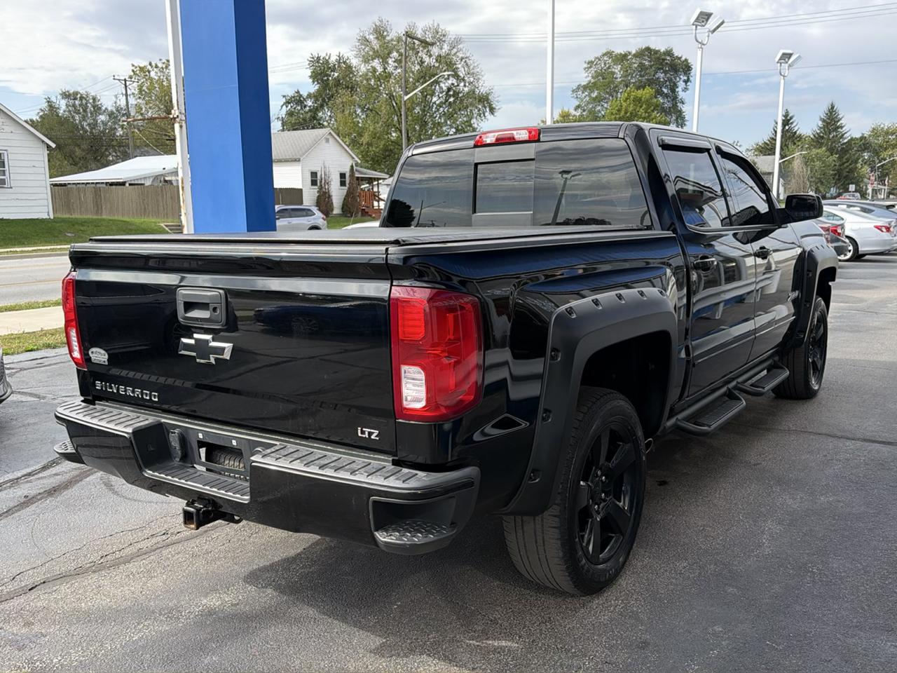 Chevrolet Silverado 1500 4WD Crew Cab 143.5" LTZ w/2LZ 2017