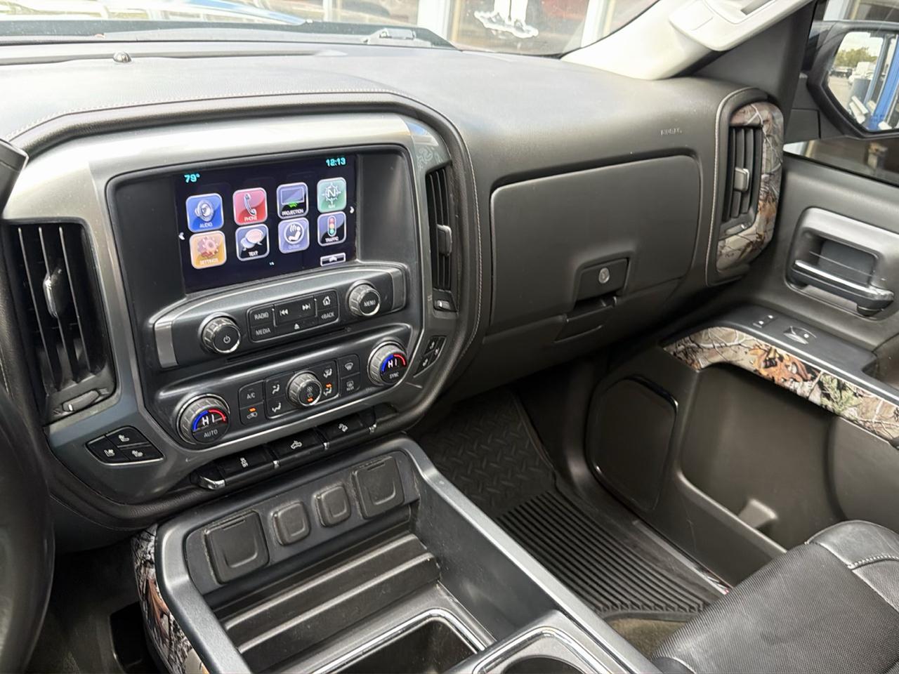 Chevrolet Silverado 1500 4WD Crew Cab 143.5" LTZ w/2LZ 2017