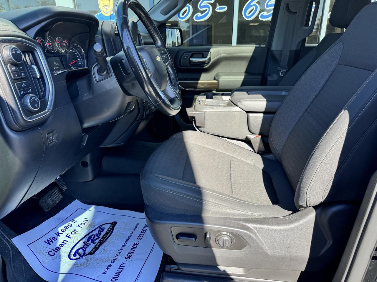 Chevrolet Silverado 1500 4WD Crew Cab 147" LT 2020