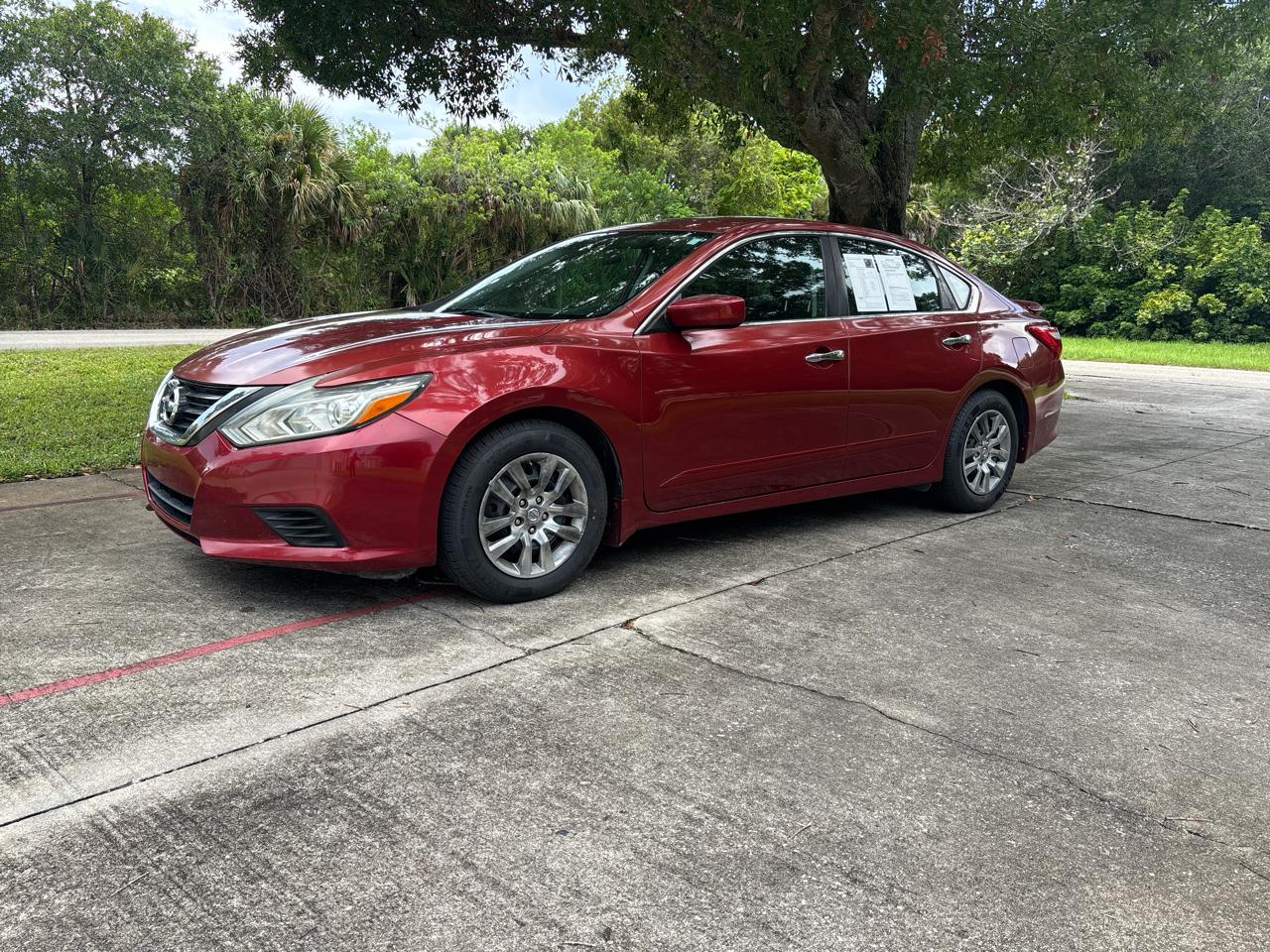 Nissan Altima 2.5 S Sedan 2016