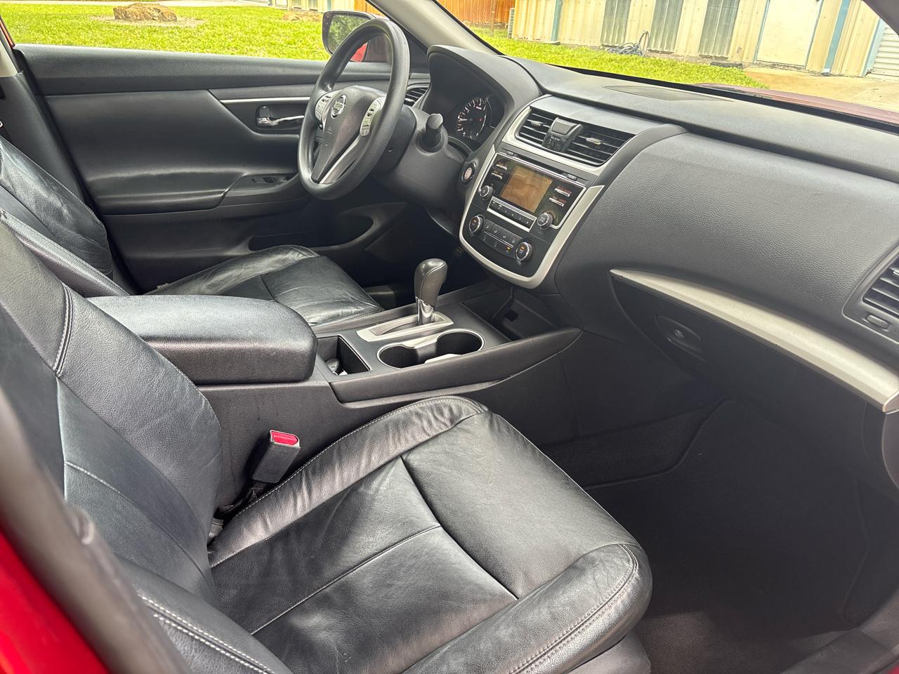 Nissan Altima 2.5 S Sedan 2016