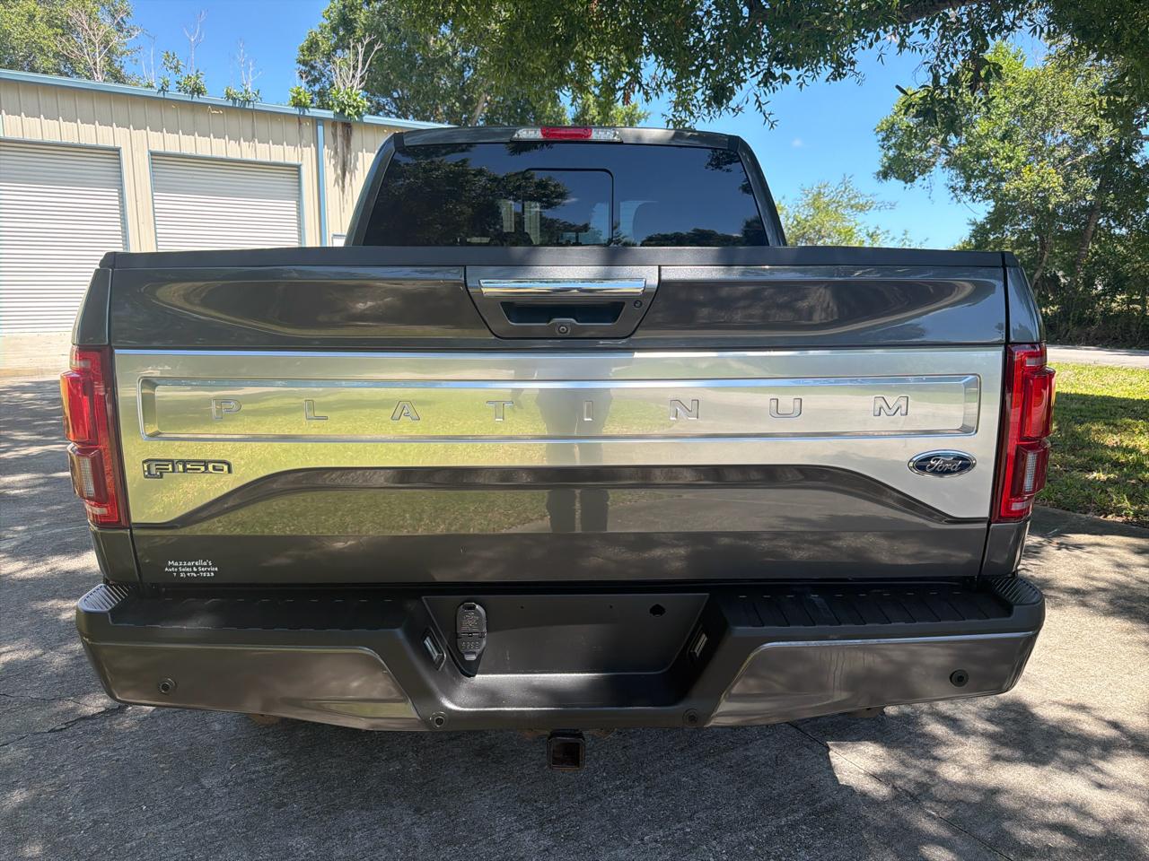 Ford F-150 XL SuperCrew 5.5-ft. Bed 4WD 2015