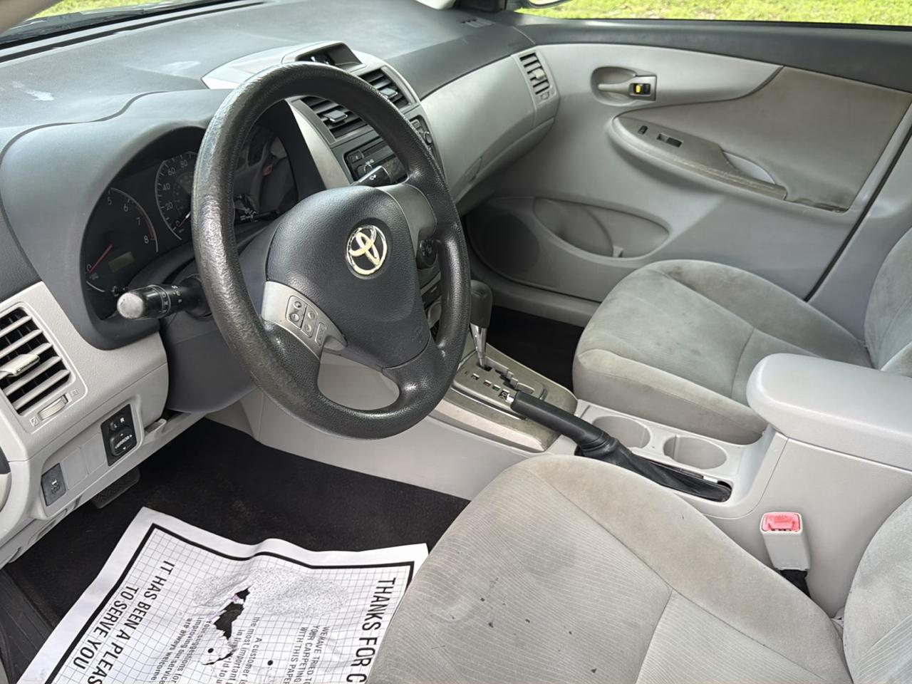 Toyota Corolla 4dr Sdn Auto S (Natl) 2012