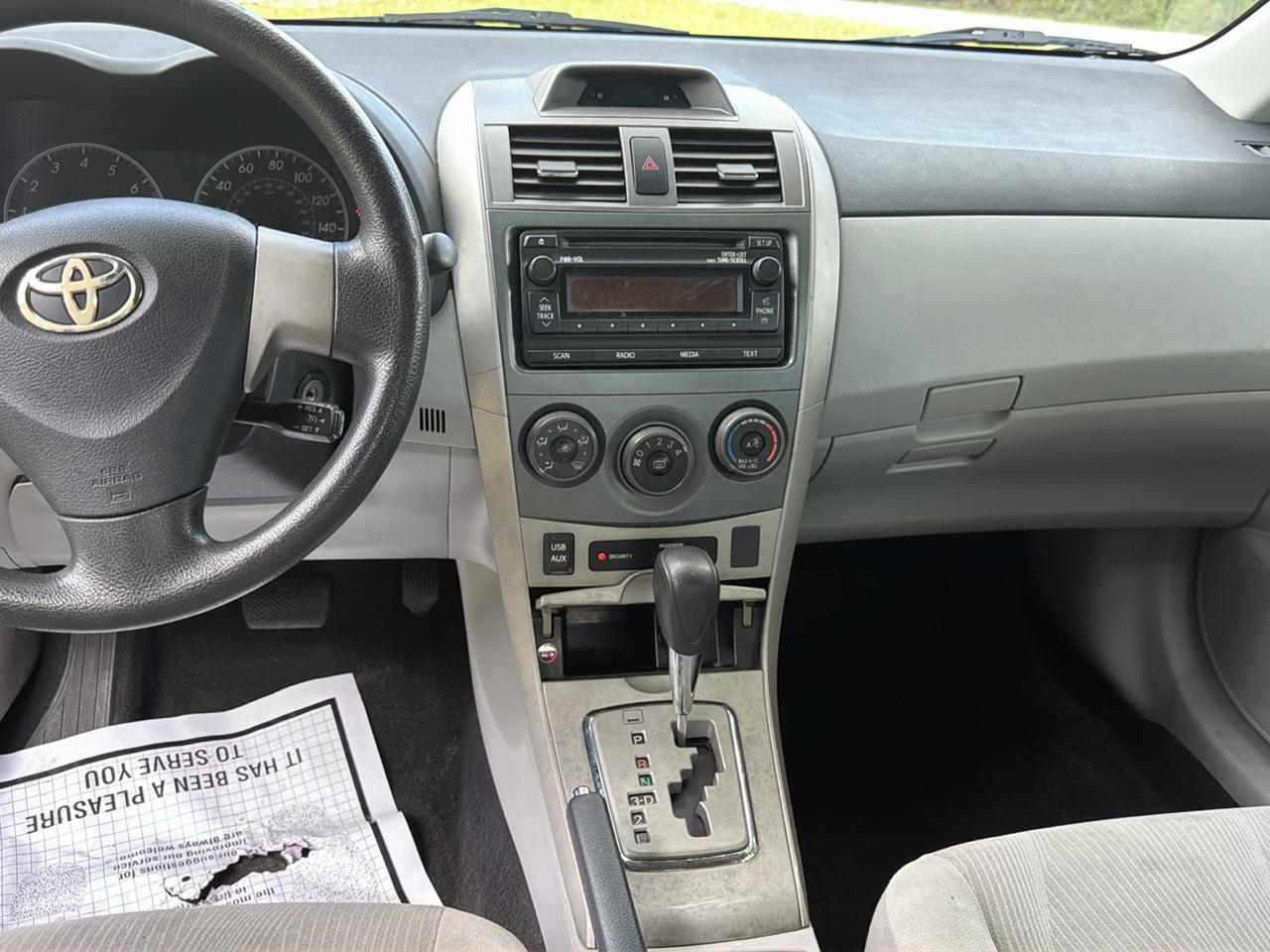 Toyota Corolla 4dr Sdn Auto S (Natl) 2012