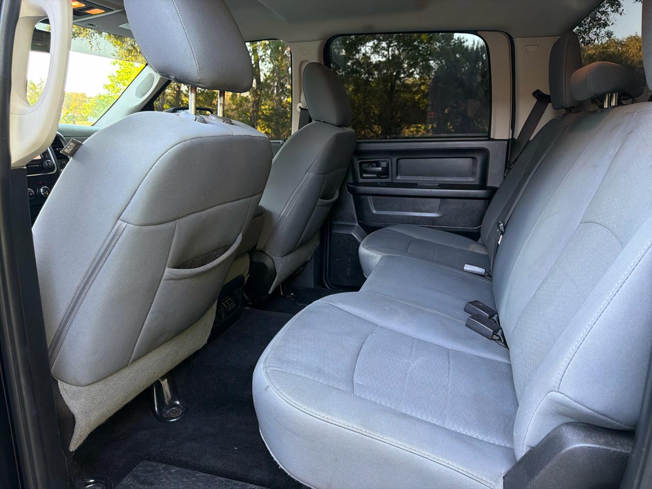 RAM 1500 Tradesman/Express Crew Cab SWB 2WD 2014