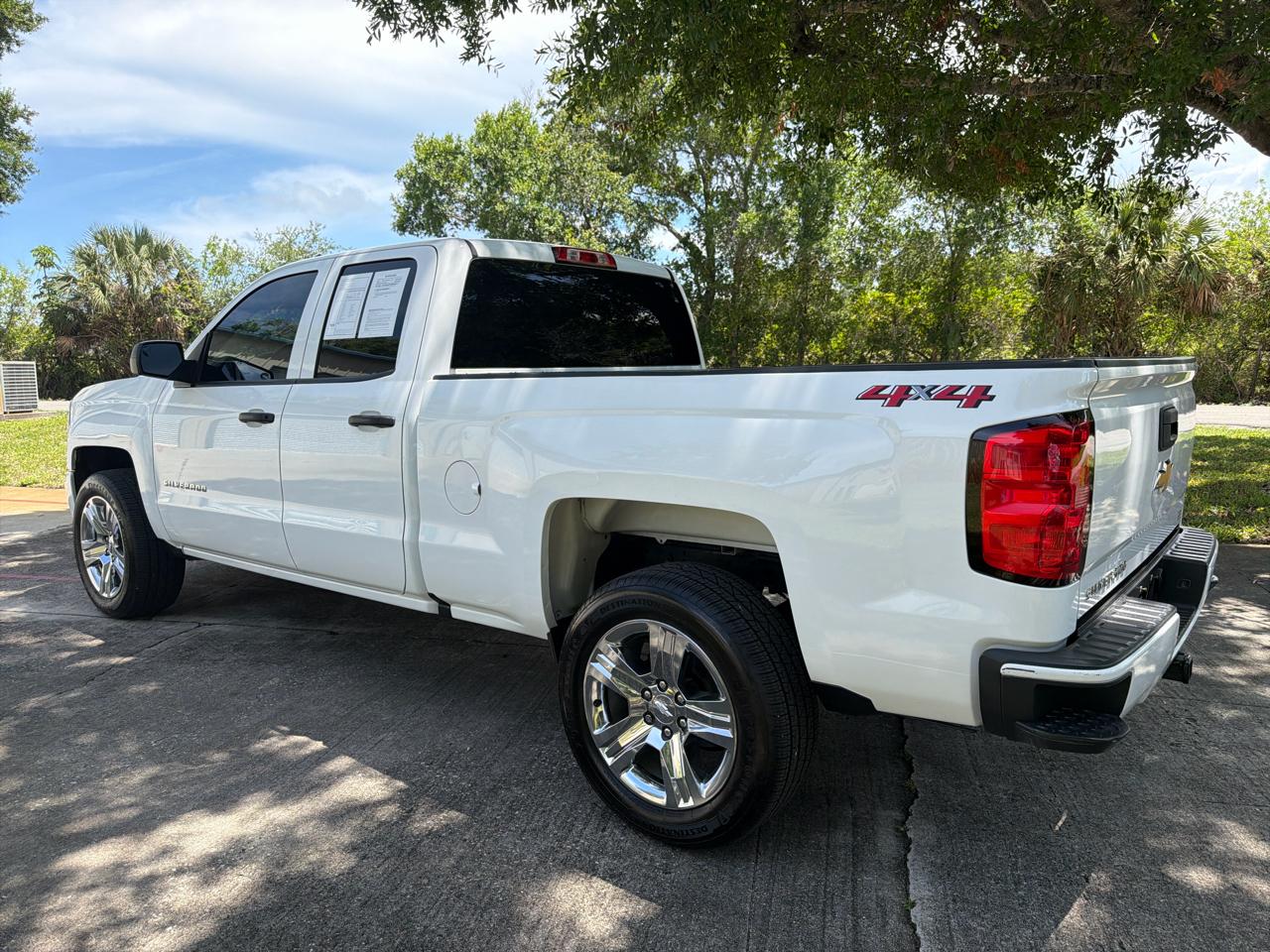 Chevrolet Silverado 1500 1LT Double Cab 4WD 2018