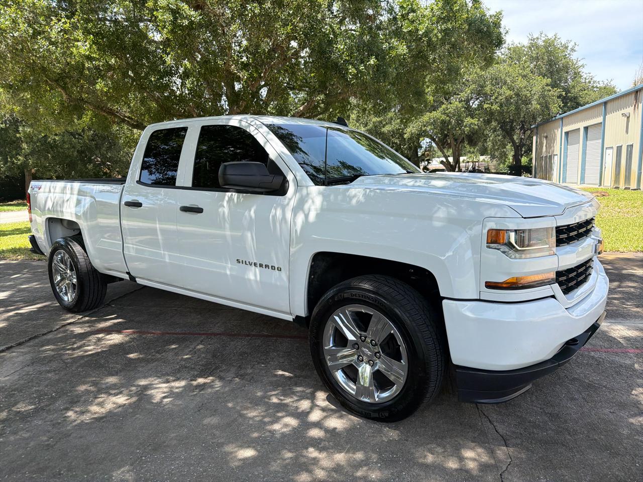 Chevrolet Silverado 1500 1LT Double Cab 4WD 2018