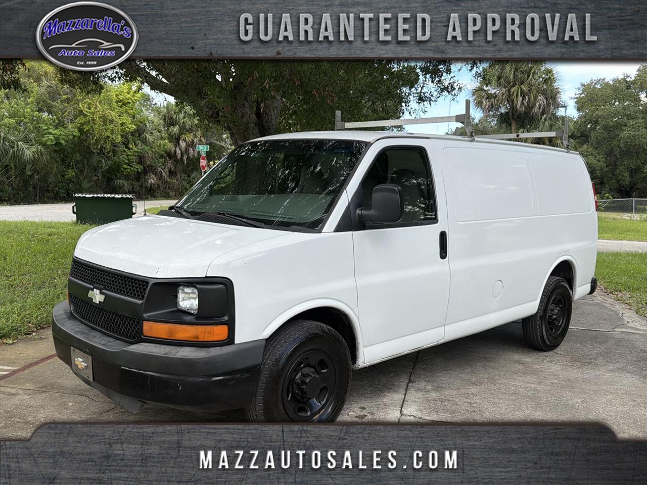 2009 Chevrolet Express Cargo Van RWD 2500 135"