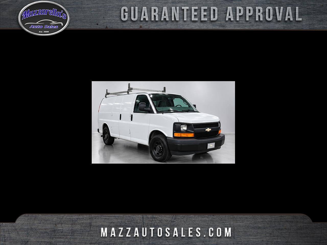 2009 Chevrolet Express Cargo Van RWD 2500 135"