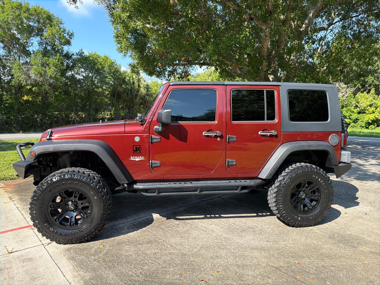 Jeep Wrangler 4WD 4dr Unlimited Sahara 2008