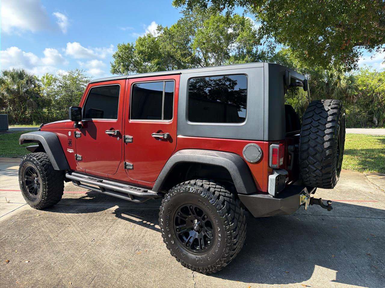 Jeep Wrangler 4WD 4dr Unlimited Sahara 2008
