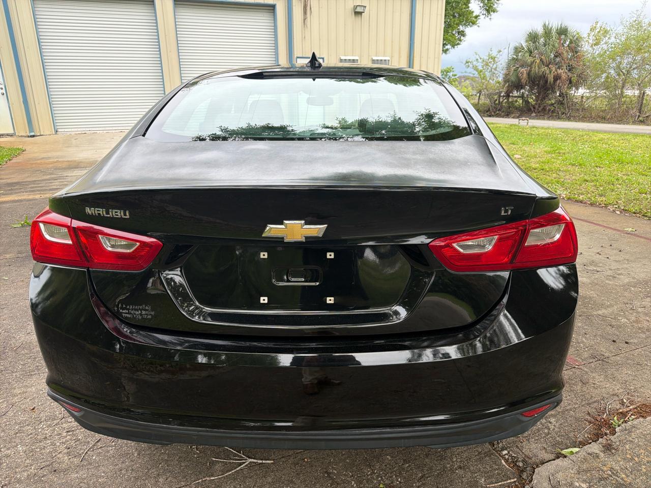 Chevrolet Malibu 4dr Sdn LT w/1LT 2018