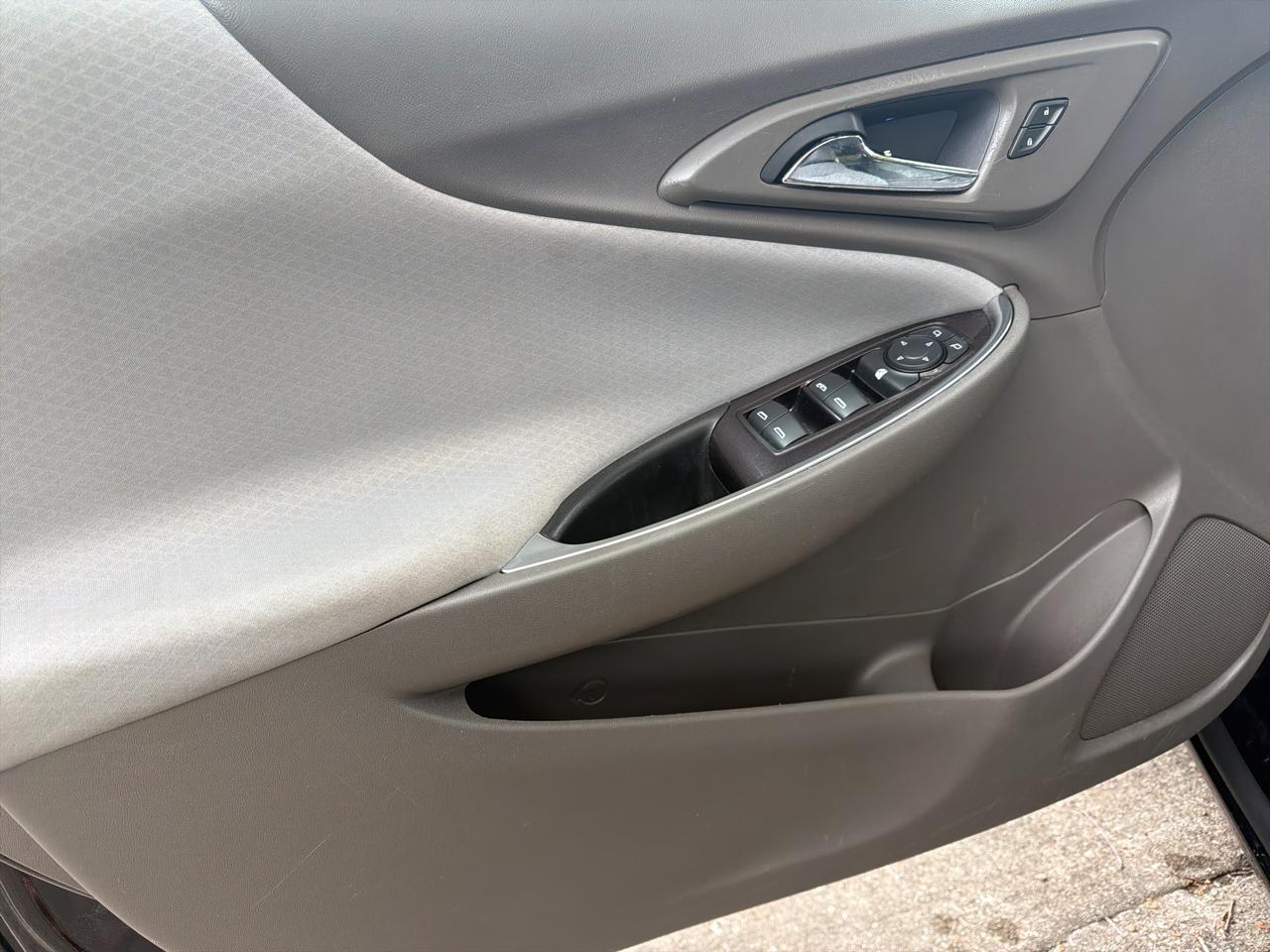 Chevrolet Malibu 4dr Sdn LT w/1LT 2018