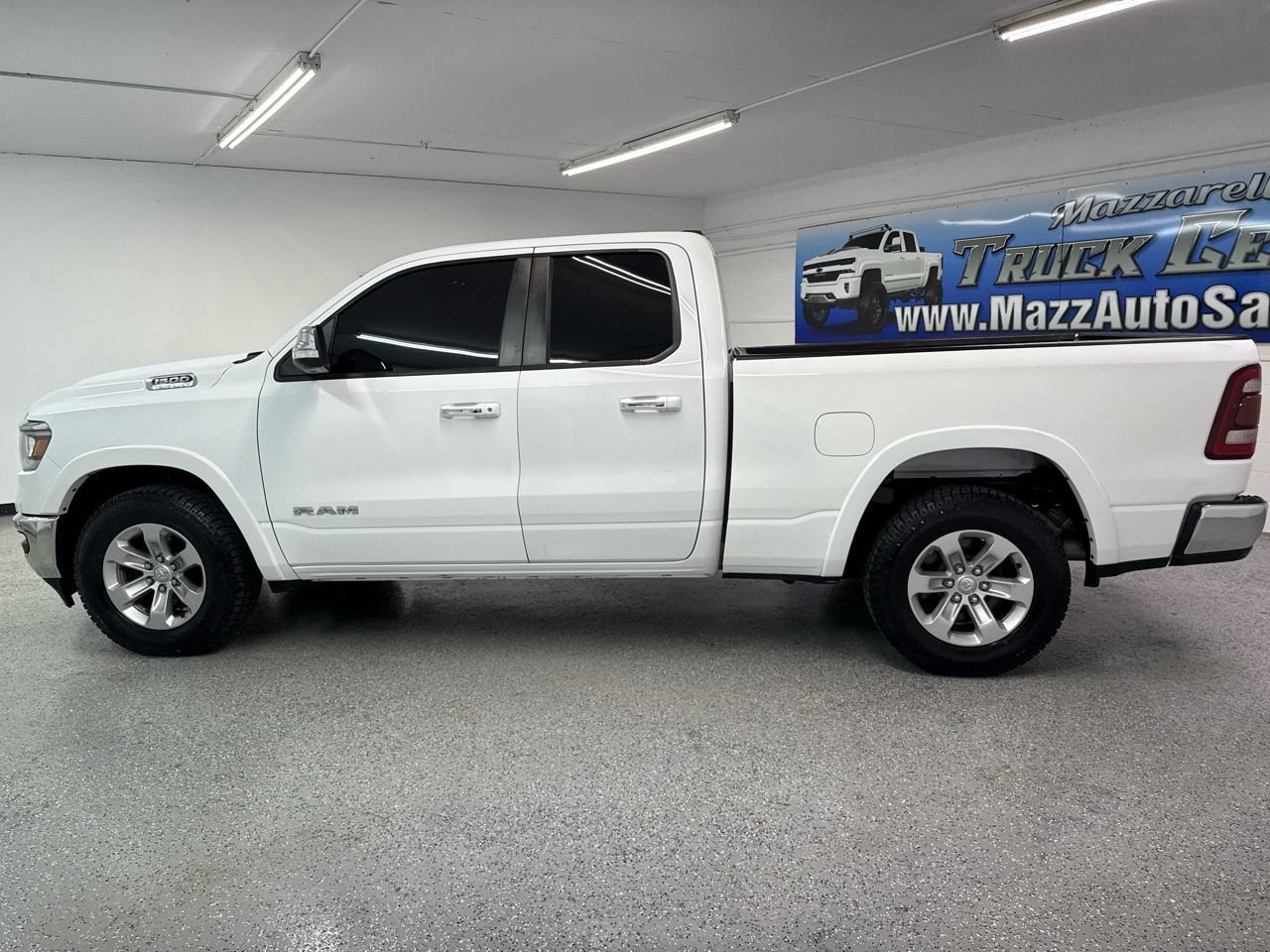 2020 Ram 1500 Laramie photo 5