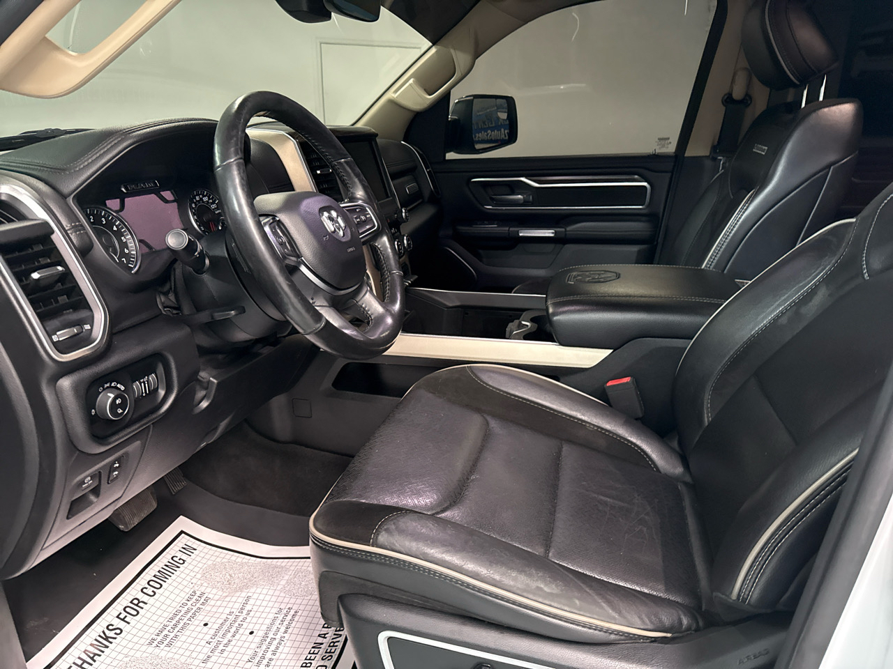 2020 Ram 1500 Laramie photo 16