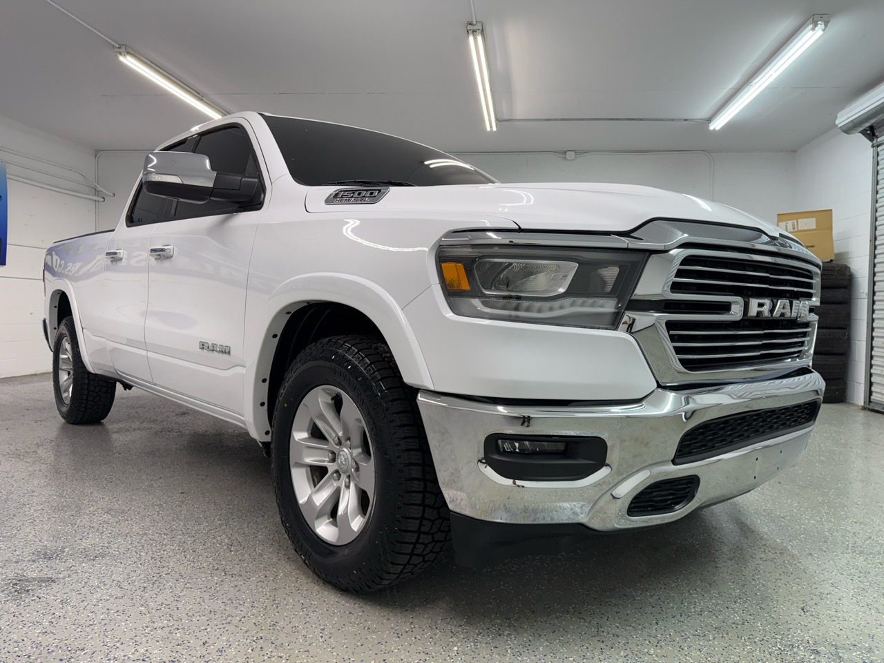 2020 Ram 1500 Laramie photo 8