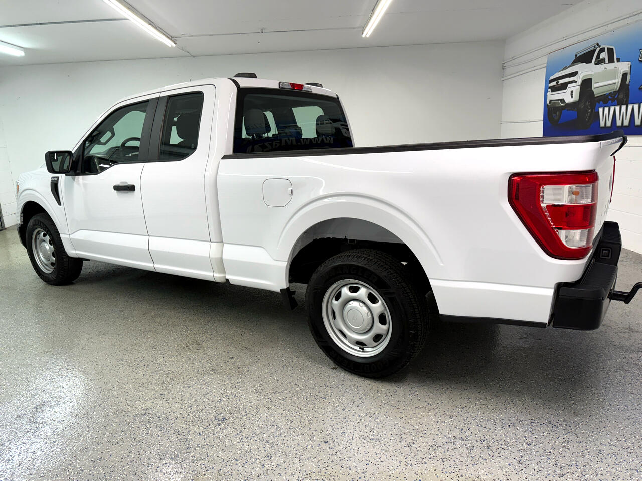 Ford F-150 XLT 2WD SuperCab 6.5' Box 2021 Ford F-150 XLT 2WD SuperCab 6.5' Box 2021