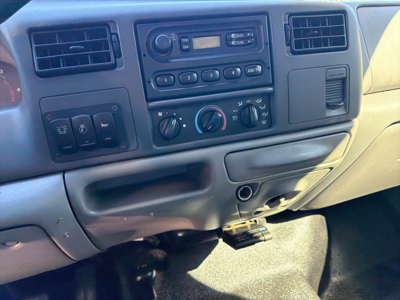 Ford F-450 Super Duty Chassis  2000