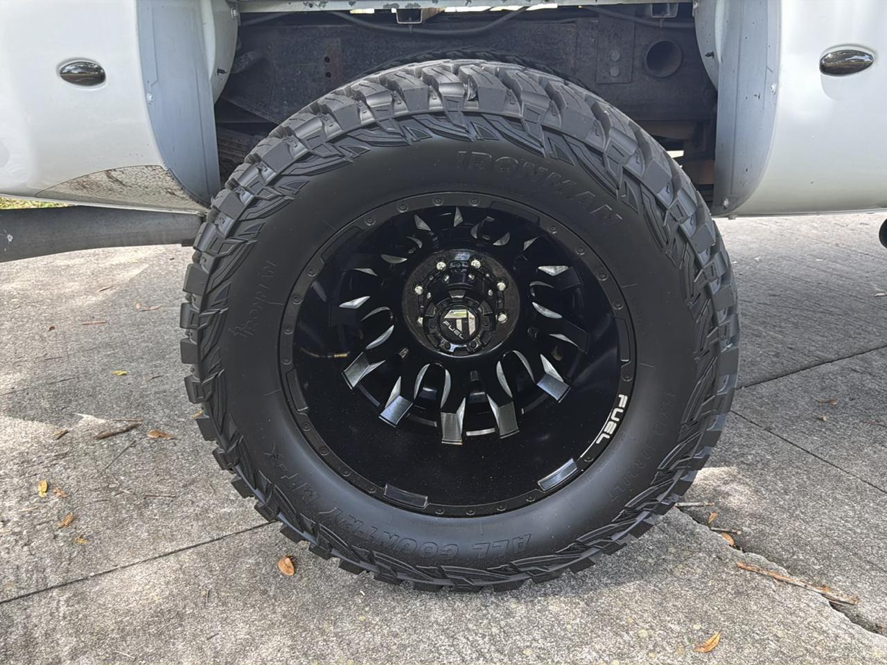 Chevrolet Silverado 3500HD 4WD Crew Cab 167" DRW LTZ 2009