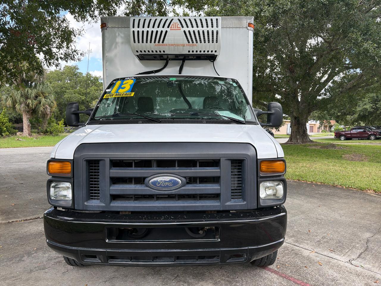 Ford Econoline Chassis  2013