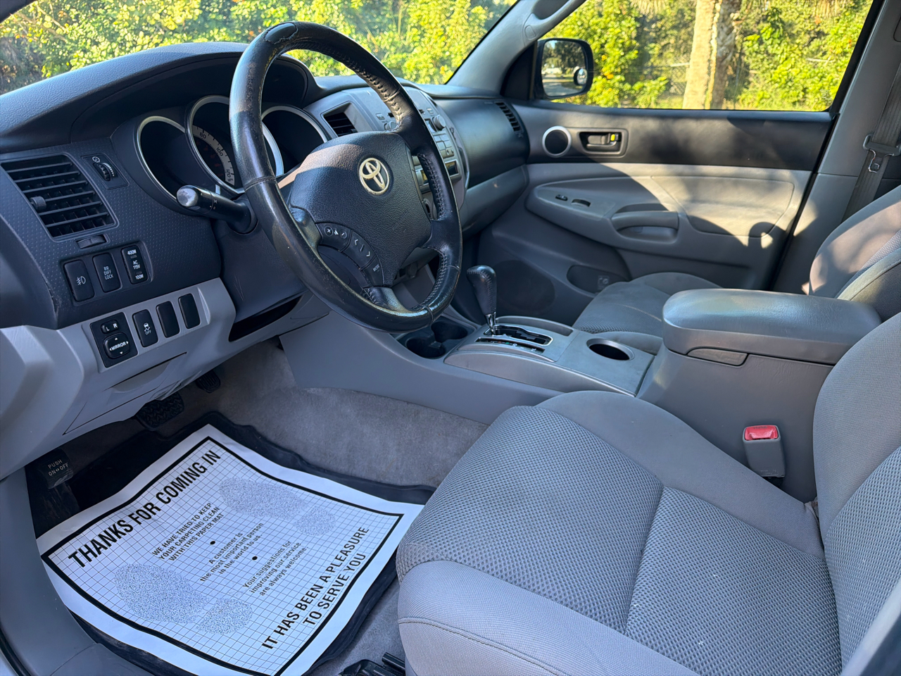 Toyota Tacoma 2WD Double V6 AT PreRunner (Natl) 2011