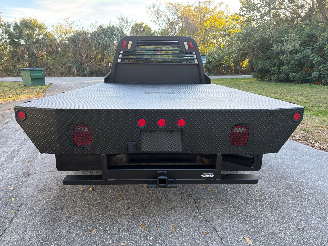 Chevrolet Silverado 3500HD 2WD Reg Cab 162" WB, 84.3" CA WT 2011