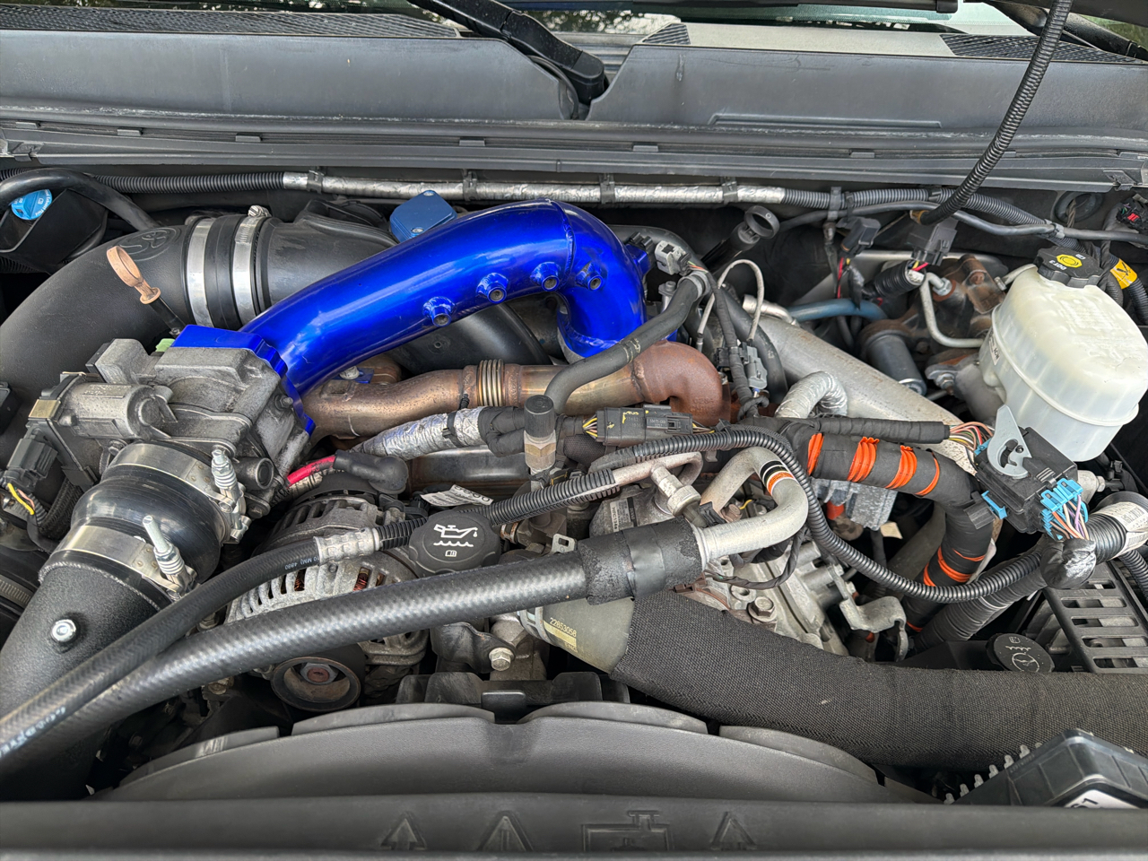 GMC Sierra 2500HD 4WD Crew Cab 153.7" Denali 2012