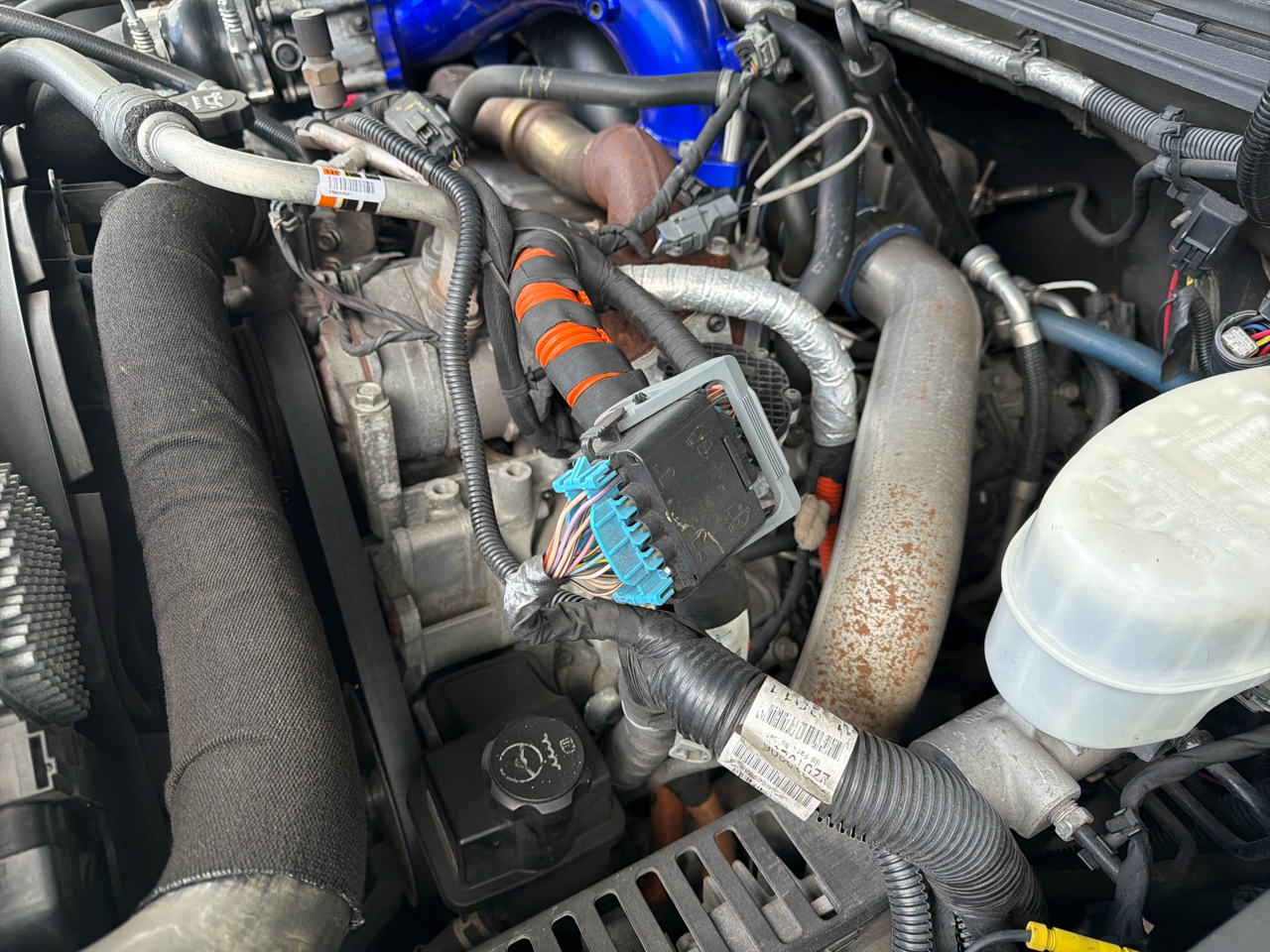 GMC Sierra 2500HD 4WD Crew Cab 153.7" Denali 2012