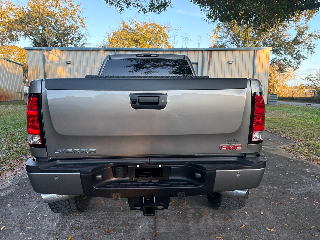 GMC Sierra 2500HD 4WD Crew Cab 153.7" Denali 2012