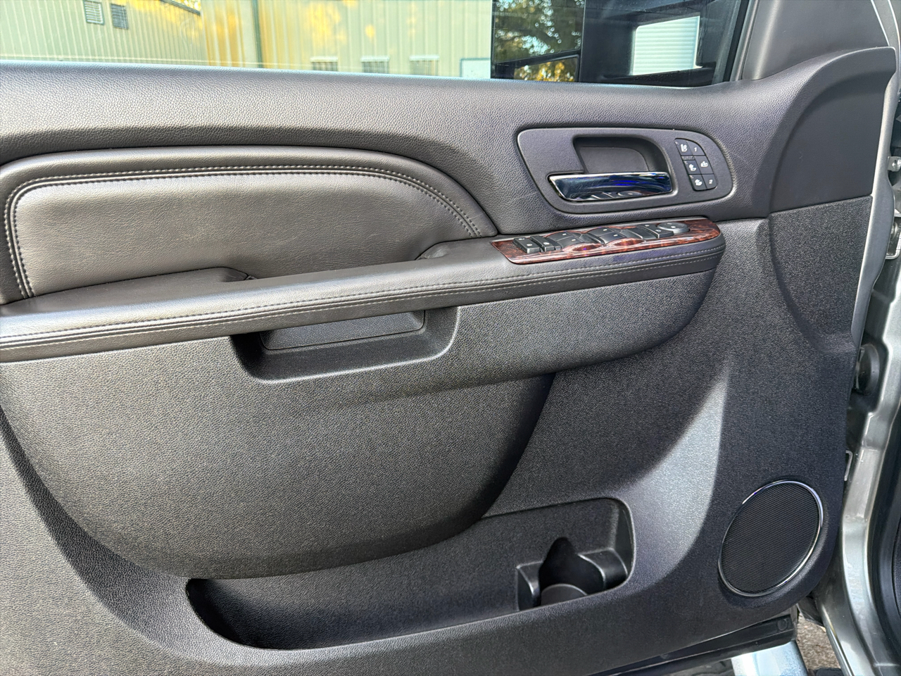 GMC Sierra 2500HD 4WD Crew Cab 153.7" Denali 2012