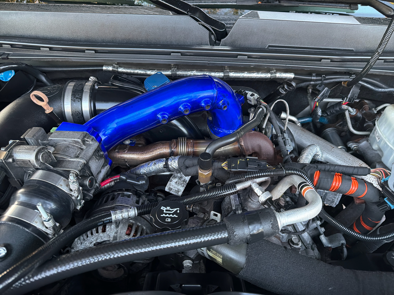 GMC Sierra 2500HD 4WD Crew Cab 153.7" Denali 2012