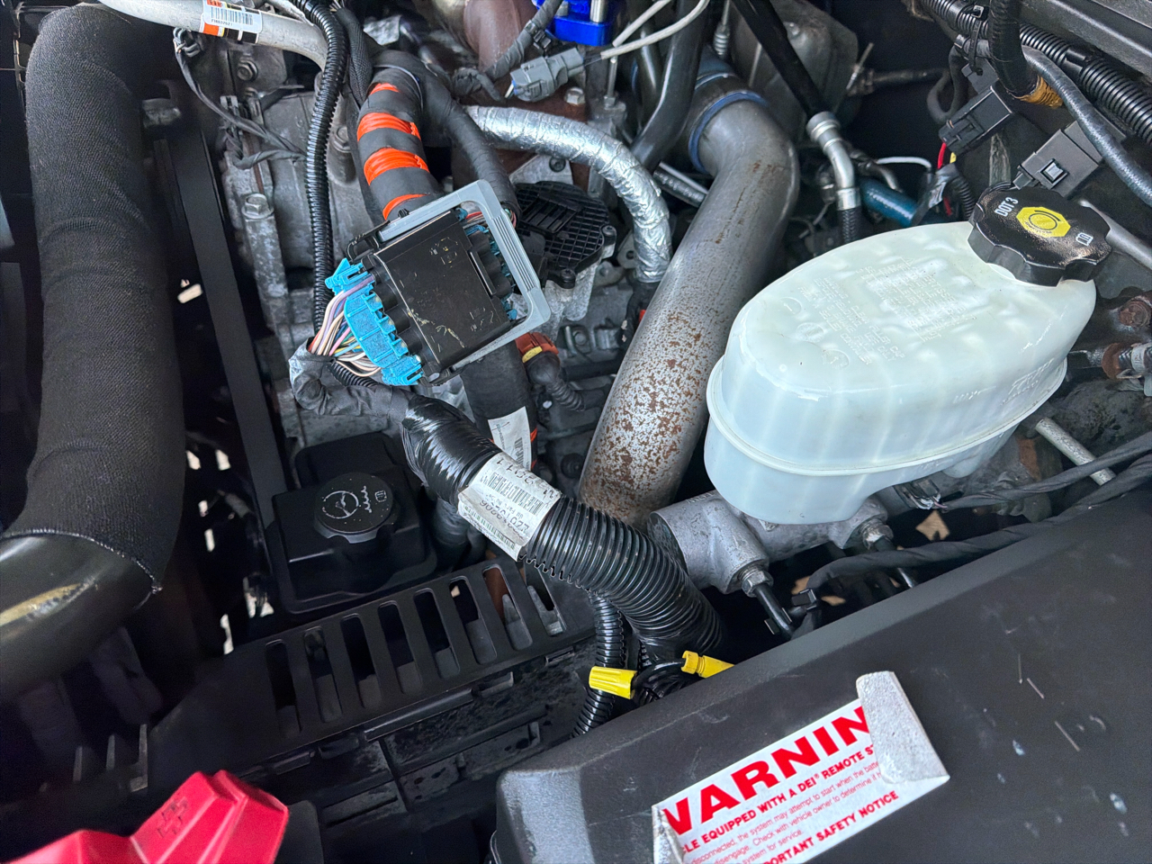 GMC Sierra 2500HD 4WD Crew Cab 153.7" Denali 2012