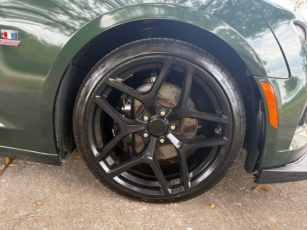 Chevrolet Camaro 2dr Cpe 2SS 2016