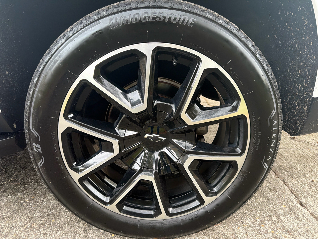 Chevrolet Tahoe 4WD 4dr RST 2023