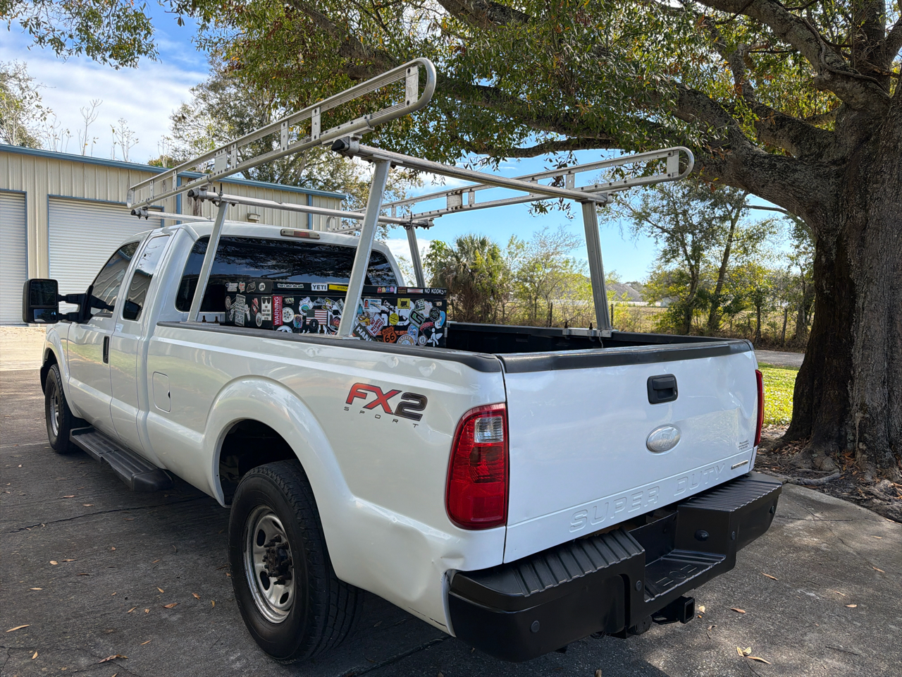 Ford Super Duty F-250 SRW 2WD SuperCab 158" XL 2012