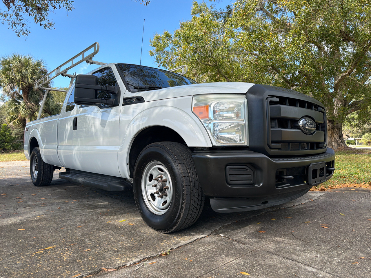 Ford Super Duty F-250 SRW 2WD SuperCab 158" XL 2012