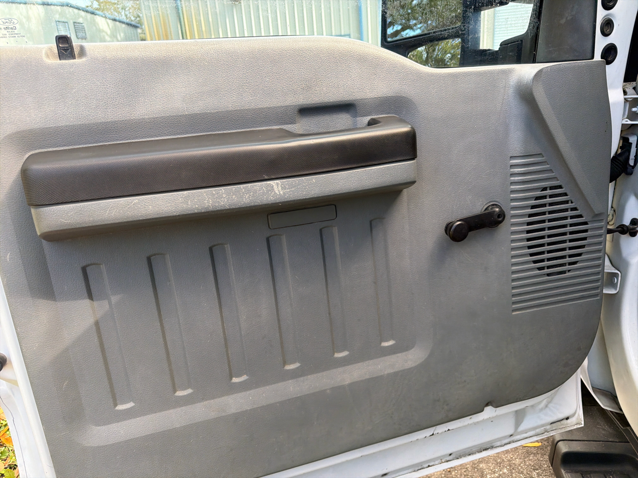 Ford Super Duty F-250 SRW 2WD SuperCab 158" XL 2012