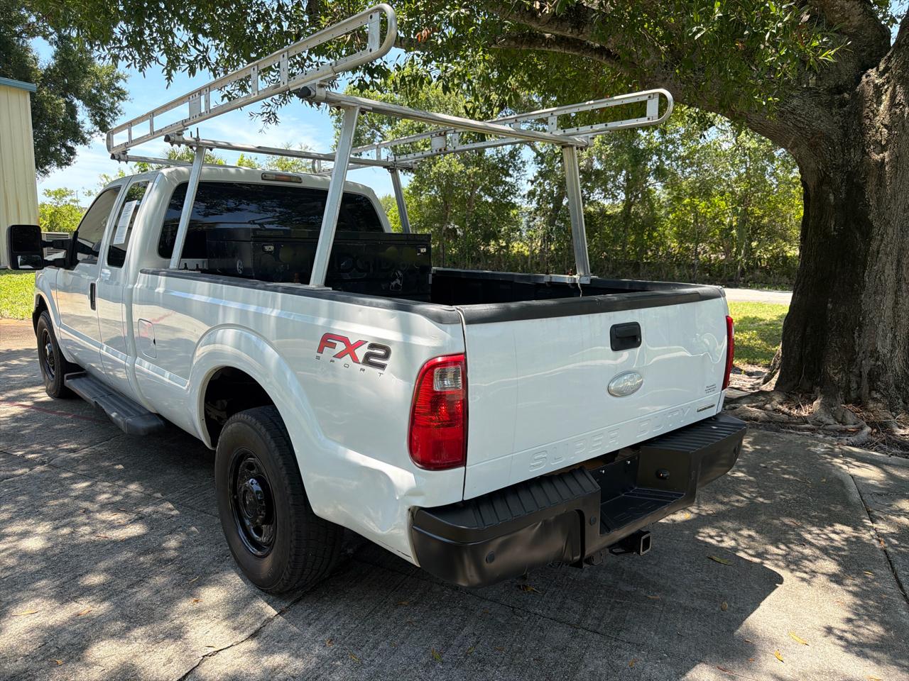 Ford Super Duty F-250 SRW 2WD SuperCab 158" XL 2012