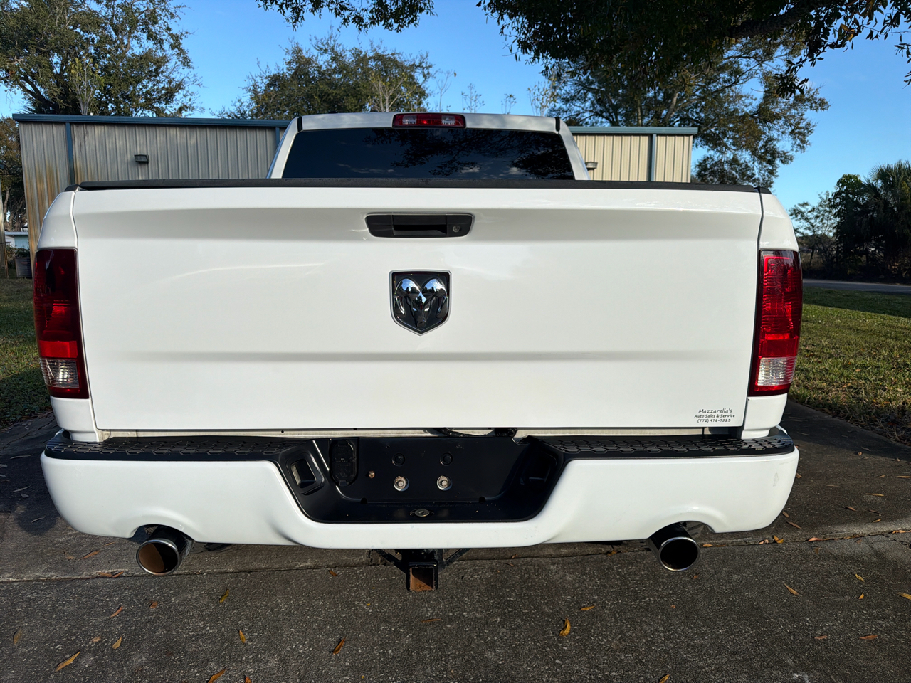 RAM 1500 2WD Crew Cab 140.5" Express 2015
