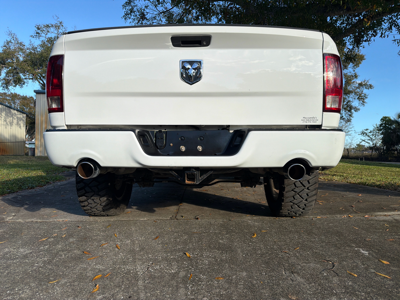 RAM 1500 2WD Crew Cab 140.5" Express 2015
