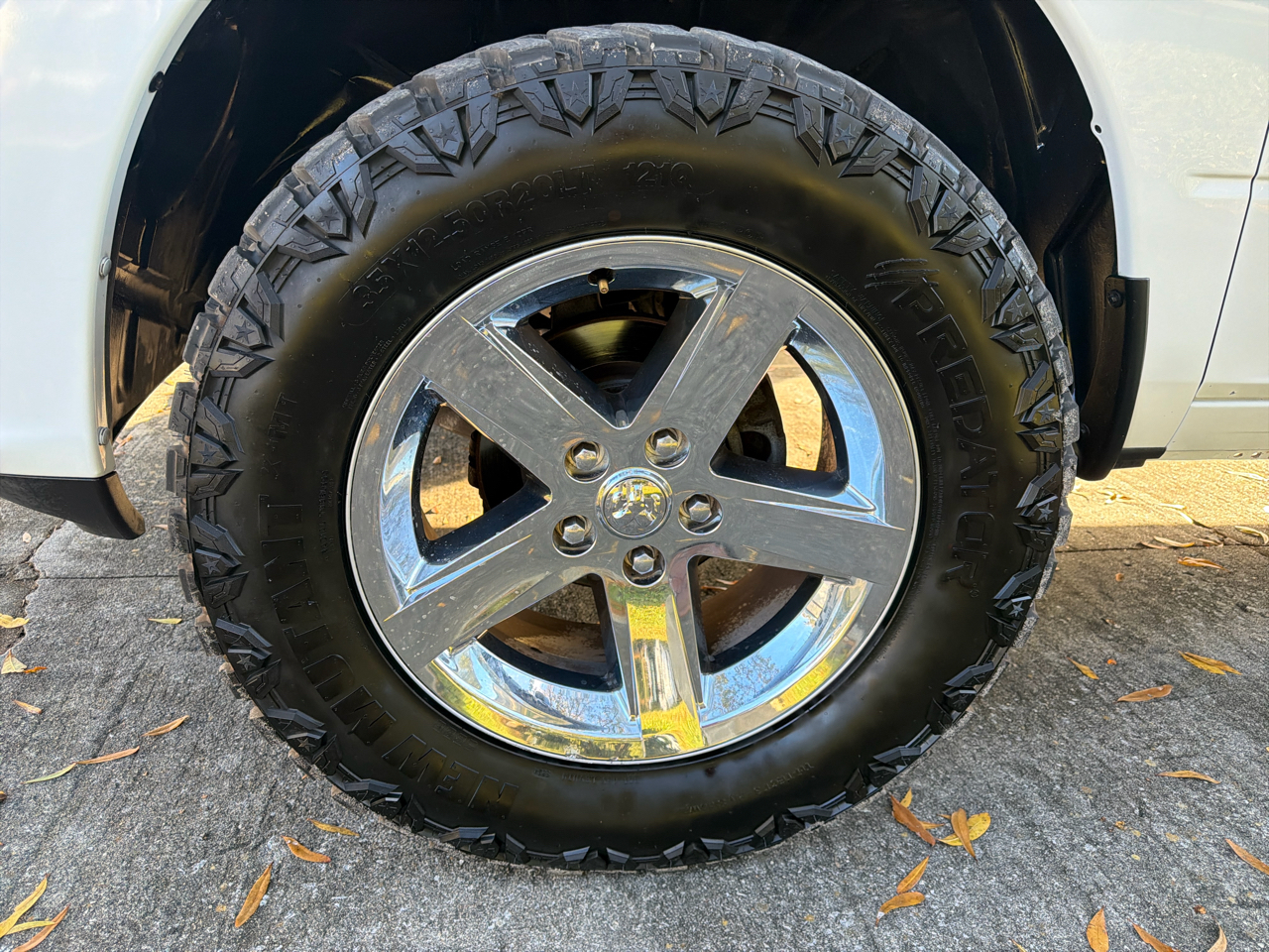 RAM 1500 2WD Crew Cab 140.5" Express 2015