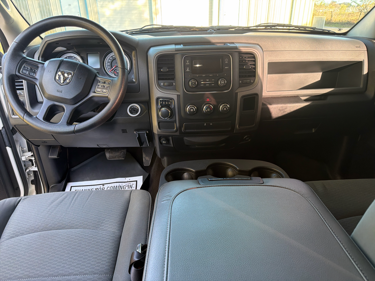 RAM 1500 2WD Crew Cab 140.5" Express 2015